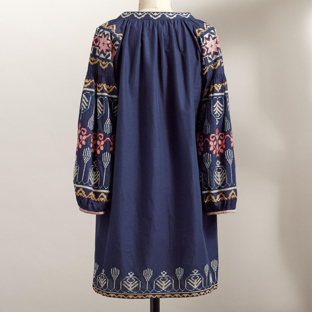 NWT Tolani Celo Embrordered Tunic top - Picture 2 of 6